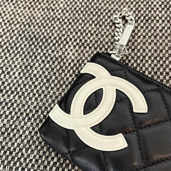 2026127215429556 280